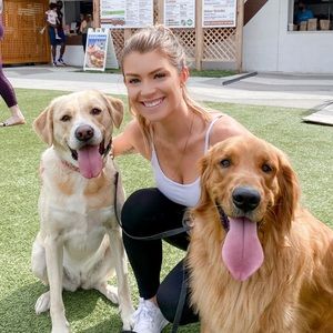 Meet your Posher, Cass